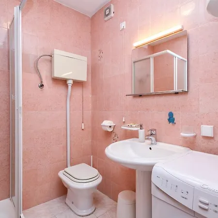 Mi Stari Grad (Hvar)