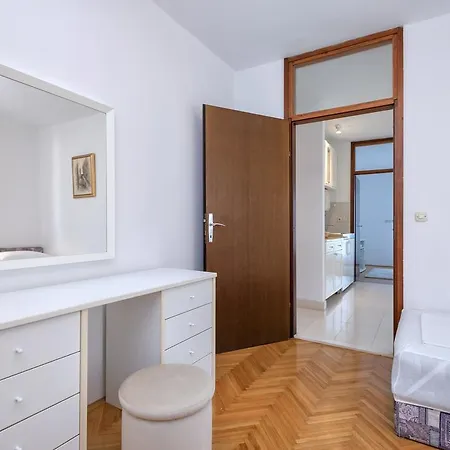Apartment Mi *