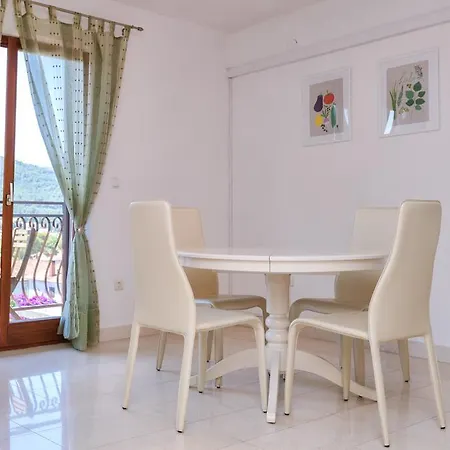 Apartment Mi *