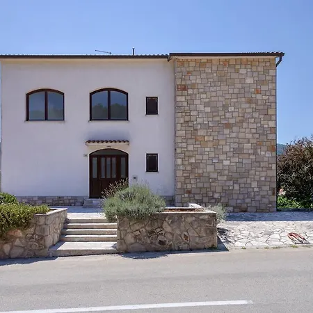 Apartment Mi