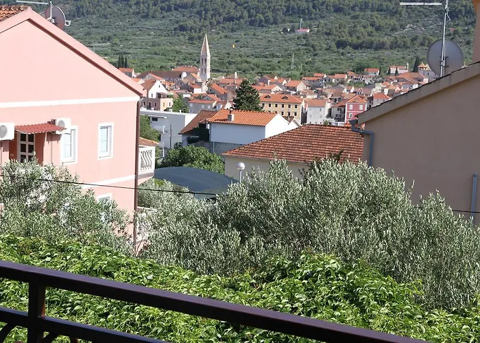 Mi Stari Grad (Hvar)