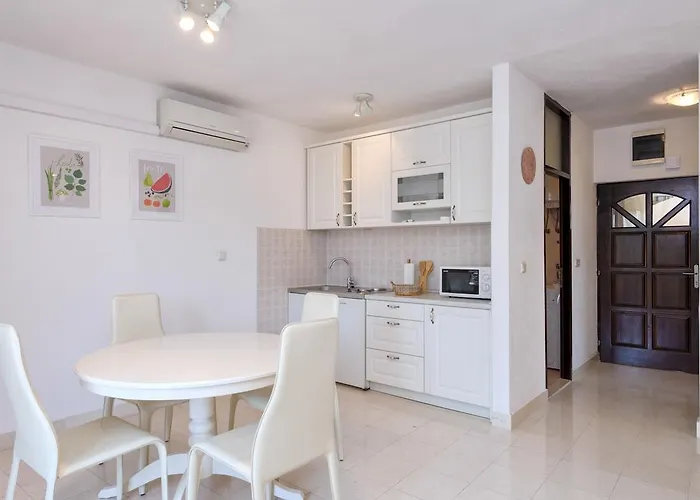 Apartman Mi *